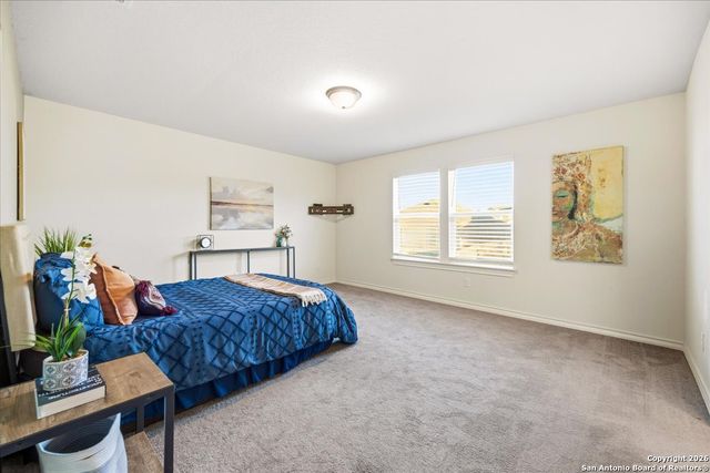 631 Ridgehorn Dr, New Braunfels, TX 78130