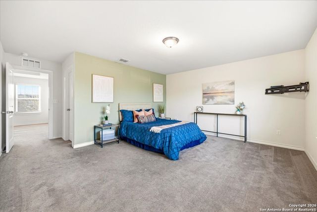 631 Ridgehorn Dr, New Braunfels, TX 78130