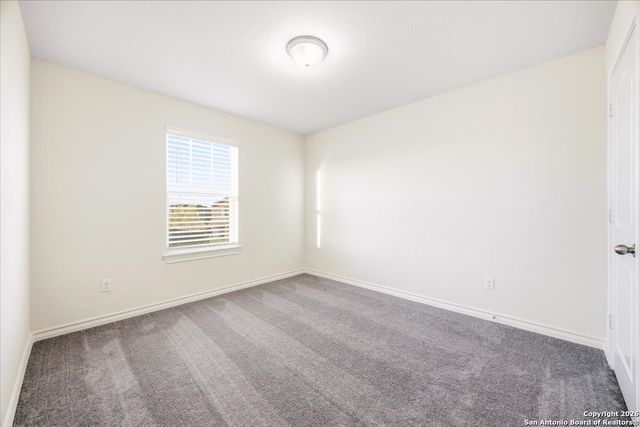 631 Ridgehorn Dr, New Braunfels, TX 78130