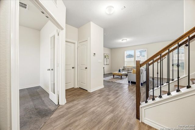 631 Ridgehorn Dr, New Braunfels, TX 78130