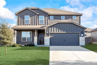 631 Ridgehorn Dr, New Braunfels, TX 78130