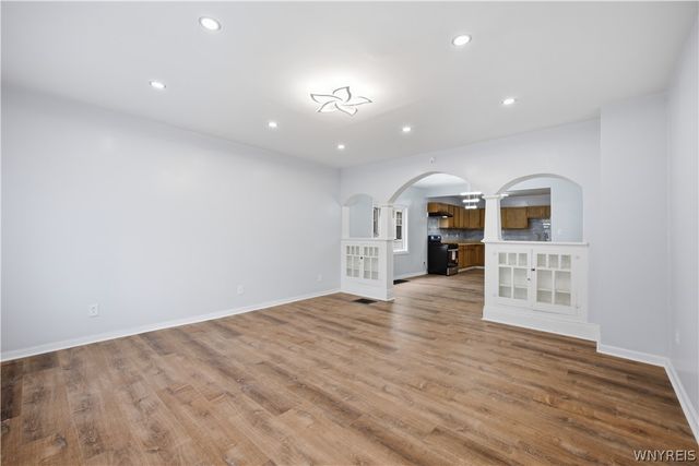 122 Dartmouth Avenue, Buffalo, NY 14215