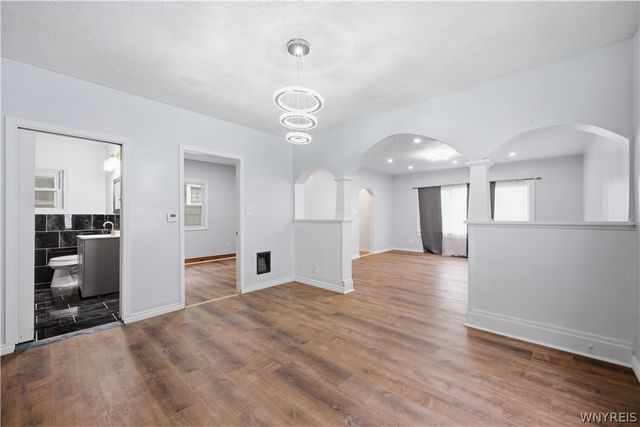 122 Dartmouth Avenue, Buffalo, NY 14215