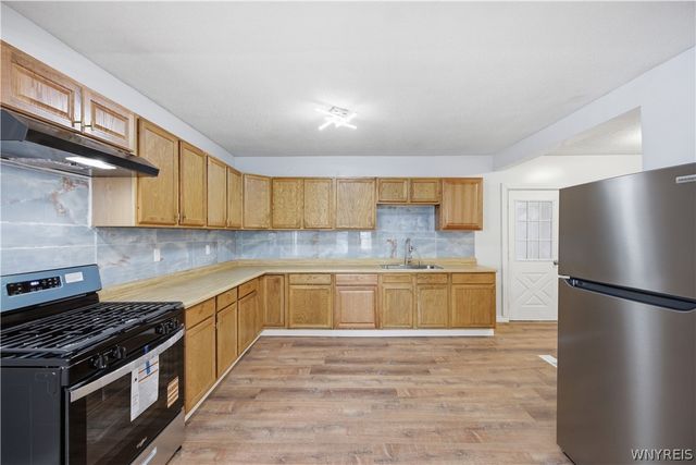 122 Dartmouth Avenue, Buffalo, NY 14215