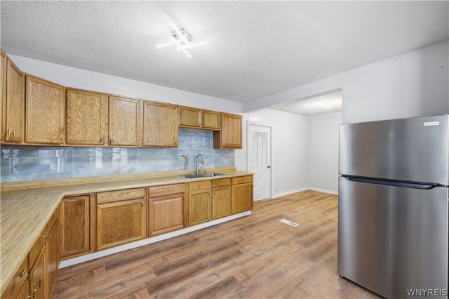 122 Dartmouth Avenue, Buffalo, NY 14215
