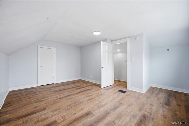 122 Dartmouth Avenue, Buffalo, NY 14215