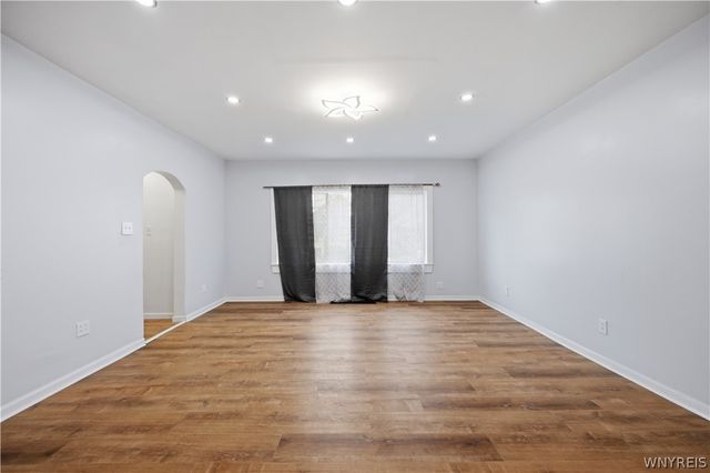 122 Dartmouth Avenue, Buffalo, NY 14215