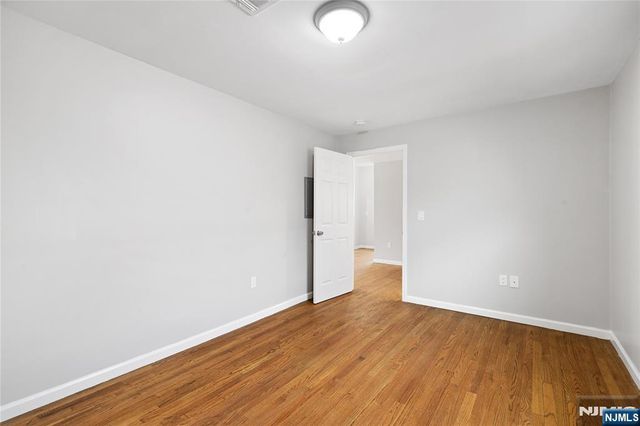 543 N Grove Street, East Orange, NJ 07017