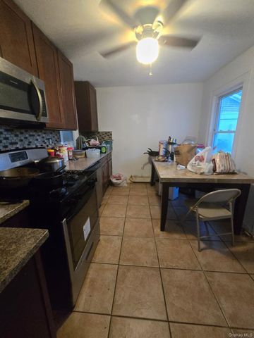 25 Webb Avenue, Hempstead, NY 11550