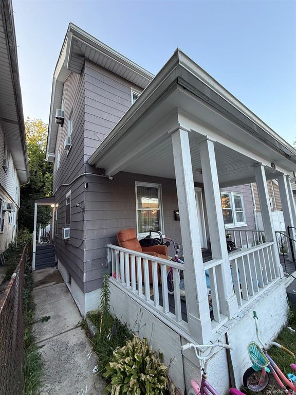 25 Webb Avenue, Hempstead, NY 11550 — photo 3