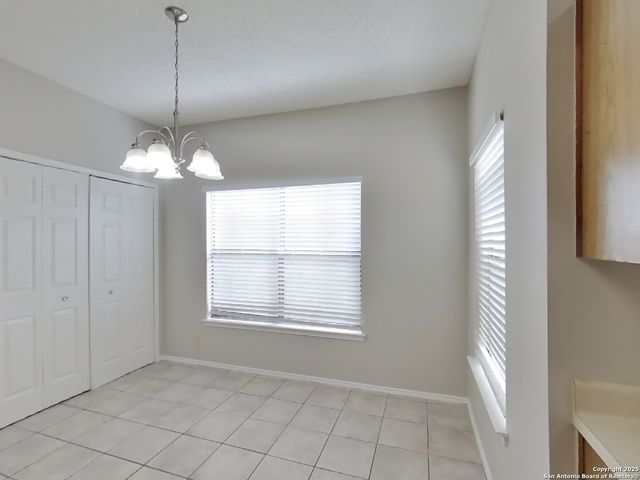 7439 Longing, San Antonio, TX 78244