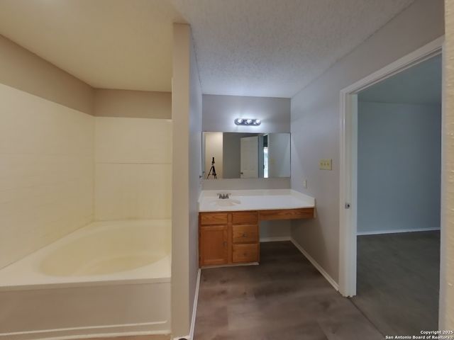 7439 Longing, San Antonio, TX 78244