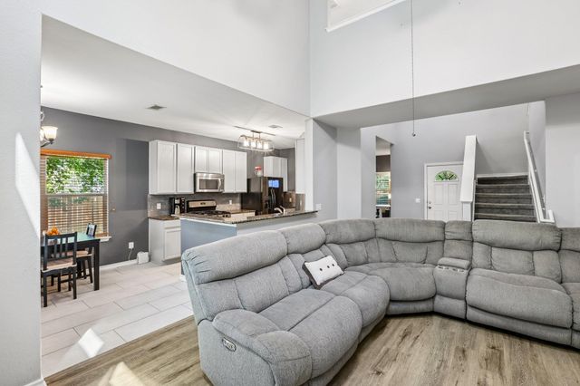 2821 Purple Thistle DR, Pflugerville, TX 78660