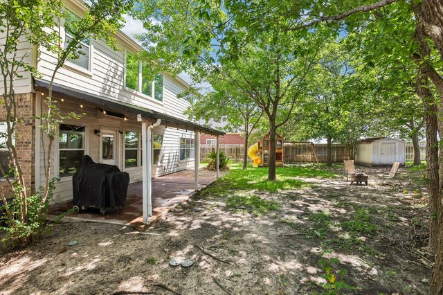 2821 Purple Thistle DR, Pflugerville, TX 78660