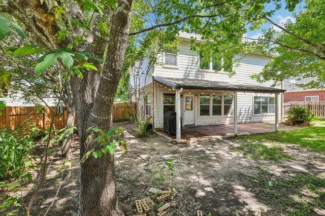 2821 Purple Thistle DR, Pflugerville, TX 78660