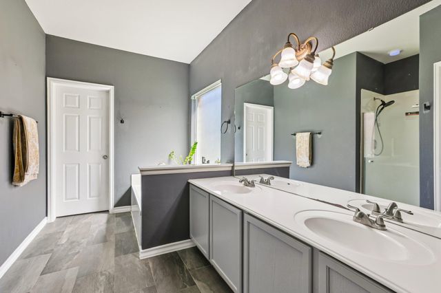 2821 Purple Thistle DR, Pflugerville, TX 78660