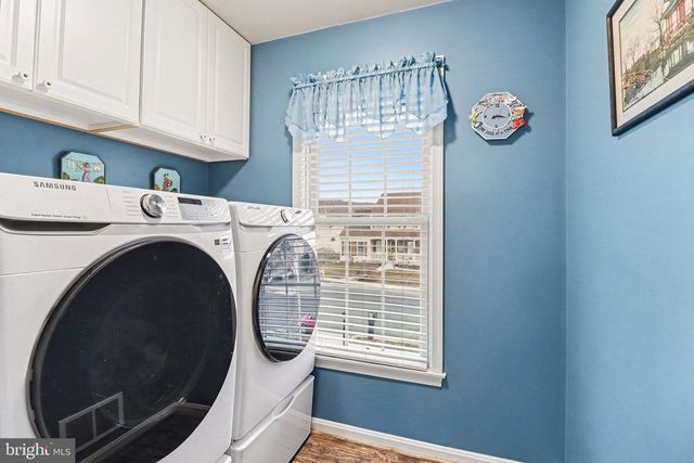 40 BLUE SPRUCE DR, Enola, PA 17025