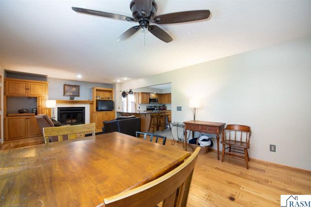 1002 Oak Terrace Drive, North Mankato, MN 56003