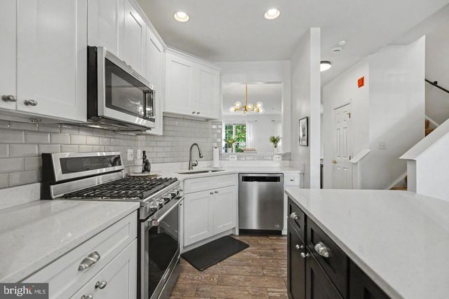 109 MARTIN LN, Alexandria, VA 22304