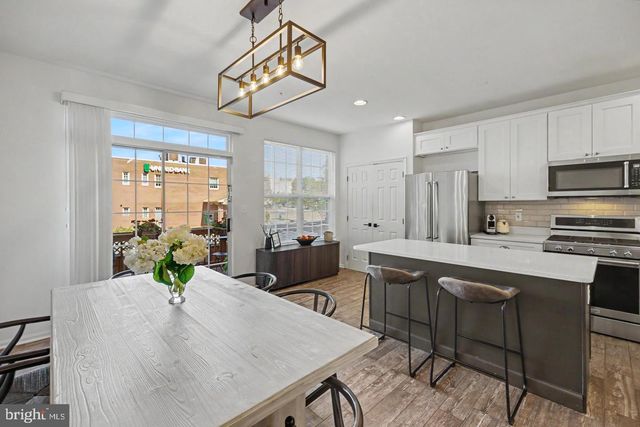 109 MARTIN LN, Alexandria, VA 22304