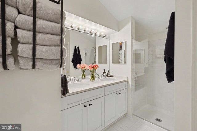 109 MARTIN LN, Alexandria, VA 22304