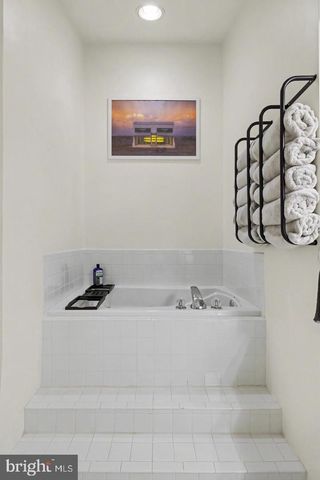 109 MARTIN LN, Alexandria, VA 22304