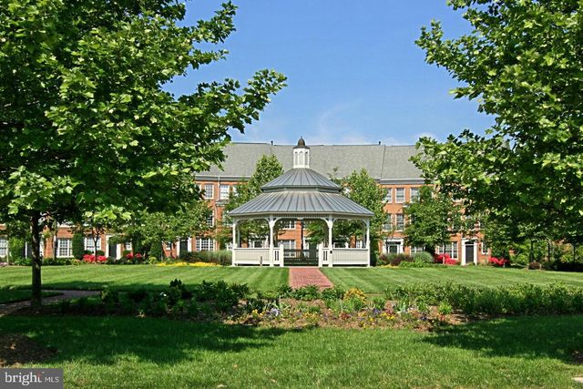 109 MARTIN LN, Alexandria, VA 22304