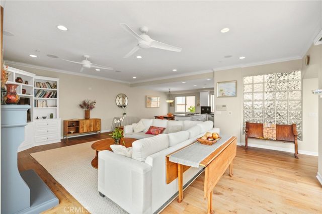 710 11th Street, Hermosa Beach, CA 90254