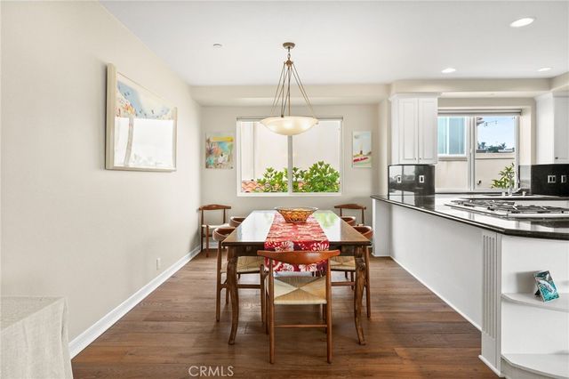 710 11th Street, Hermosa Beach, CA 90254