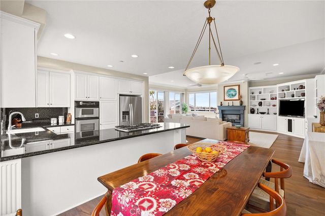 710 11th Street, Hermosa Beach, CA 90254