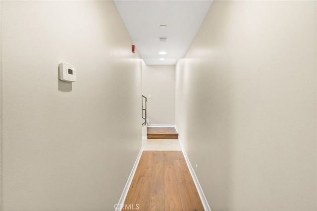 710 11th Street, Hermosa Beach, CA 90254