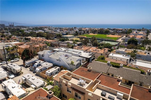 710 11th Street, Hermosa Beach, CA 90254
