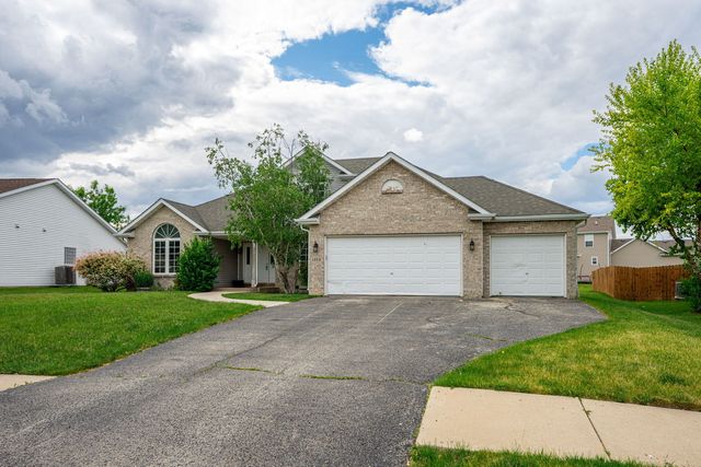 1924 Prestwold Place, Machesney Park, IL 61115