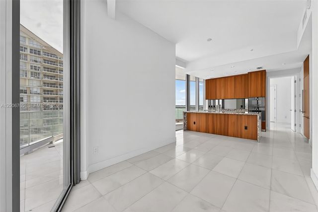 175 SE 25th Rd 604, Miami, FL 33129