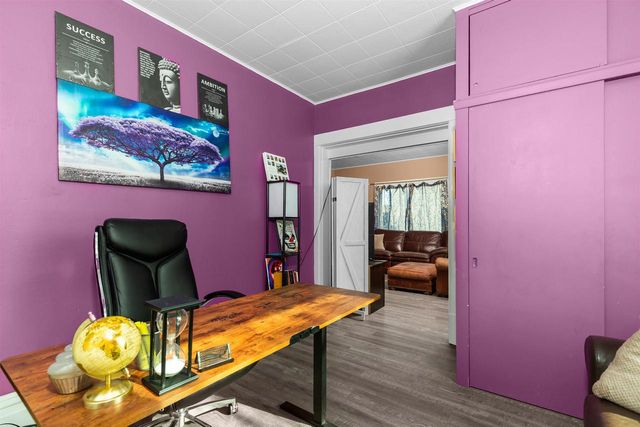 242 W 14TH AVENUE, Oshkosh, WI 54902