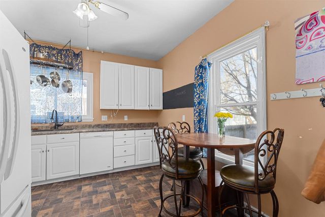 242 W 14TH AVENUE, Oshkosh, WI 54902