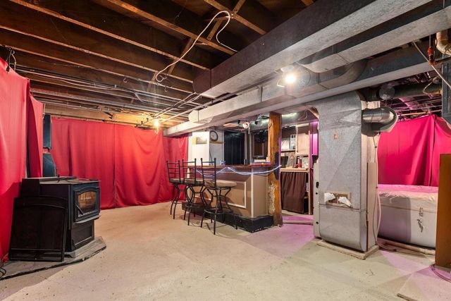 242 W 14TH AVENUE, Oshkosh, WI 54902