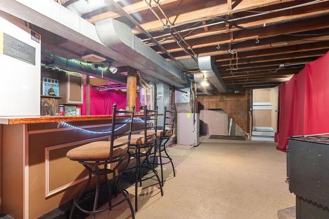 242 W 14TH AVENUE, Oshkosh, WI 54902