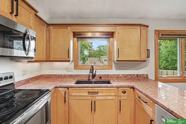 12836 Jones Street, Omaha, NE 68154