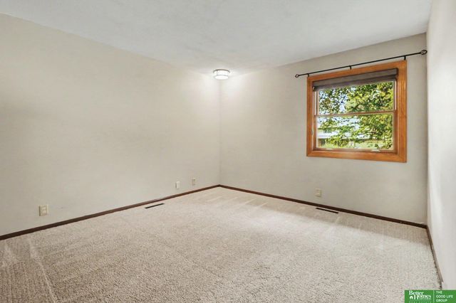 12836 Jones Street, Omaha, NE 68154