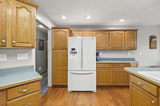 91 Canyon Villa Drive, Hebron, OH 43025
