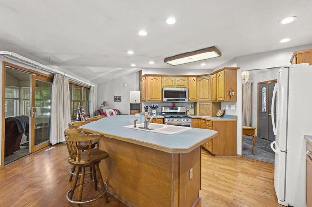 91 Canyon Villa Drive, Hebron, OH 43025