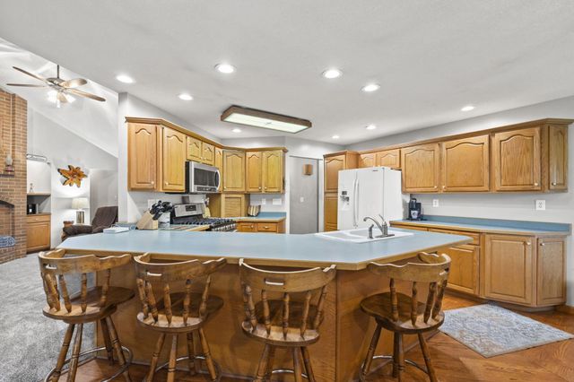91 Canyon Villa Drive, Hebron, OH 43025