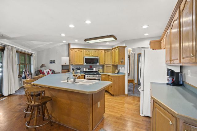 91 Canyon Villa Drive, Hebron, OH 43025
