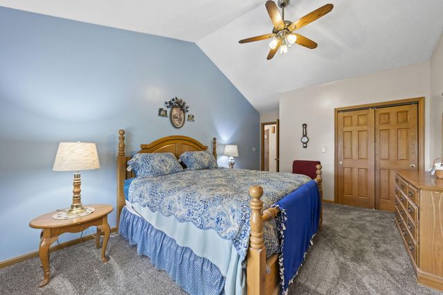 91 Canyon Villa Drive, Hebron, OH 43025