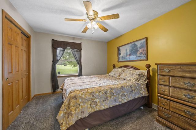 91 Canyon Villa Drive, Hebron, OH 43025