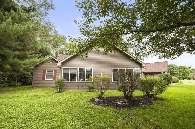 91 Canyon Villa Drive, Hebron, OH 43025