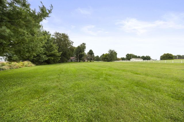 91 Canyon Villa Drive, Hebron, OH 43025