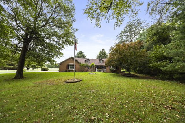 91 Canyon Villa Drive, Hebron, OH 43025
