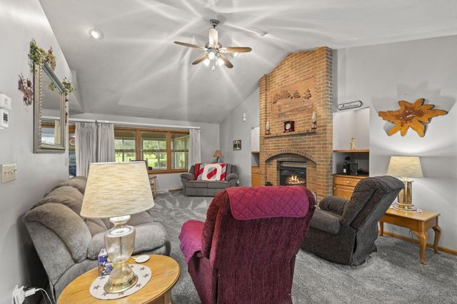 91 Canyon Villa Drive, Hebron, OH 43025